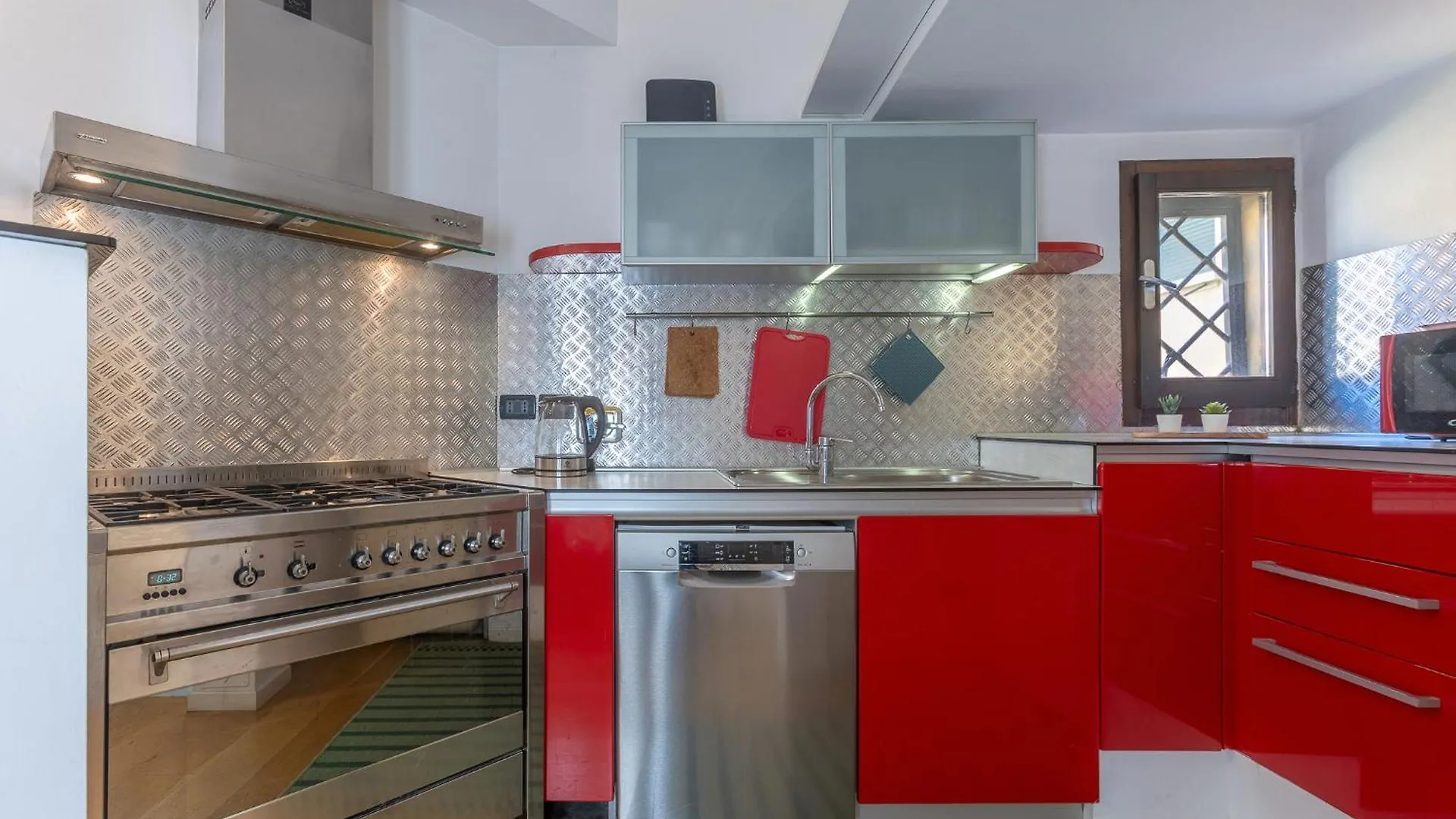 Dreaming Bologna Central Apartment 0*,  Italy